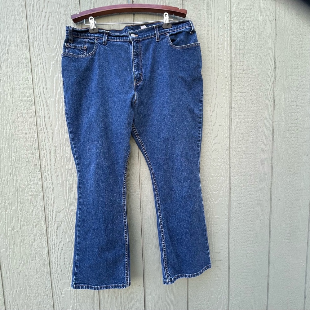 Vintage Levis 515 Jeans Womens 20W Blue Boot Cut Low Rise USA Made 2001Minimali